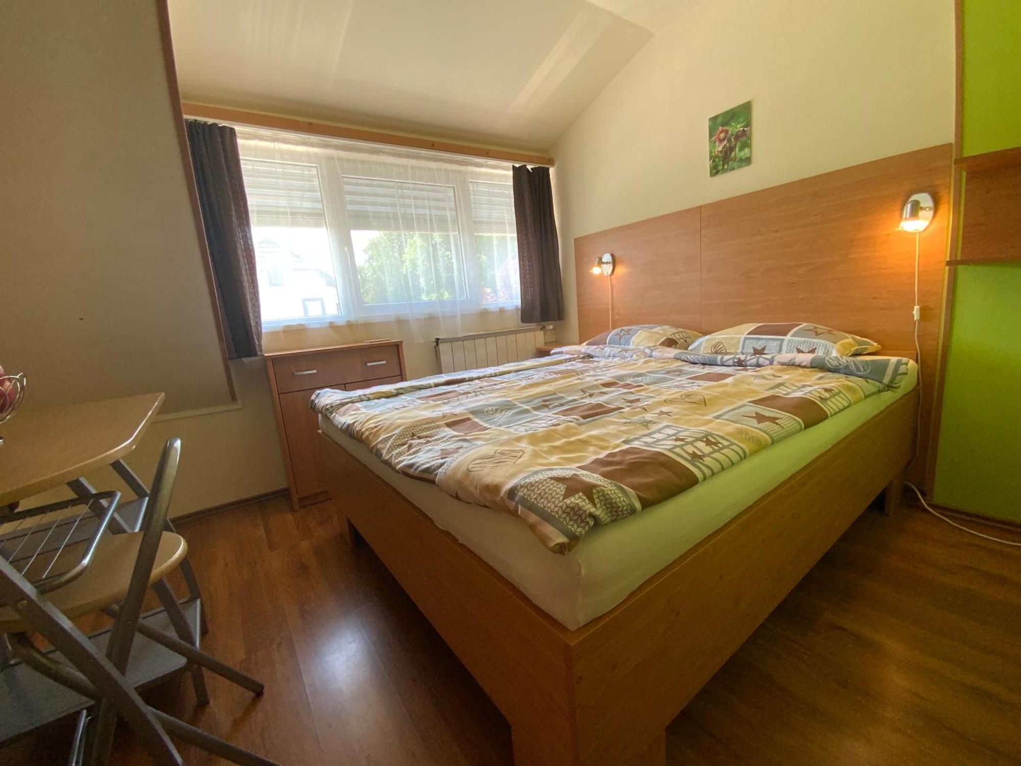 Elso Fecske Apartmanok Siófok Exteriör bild