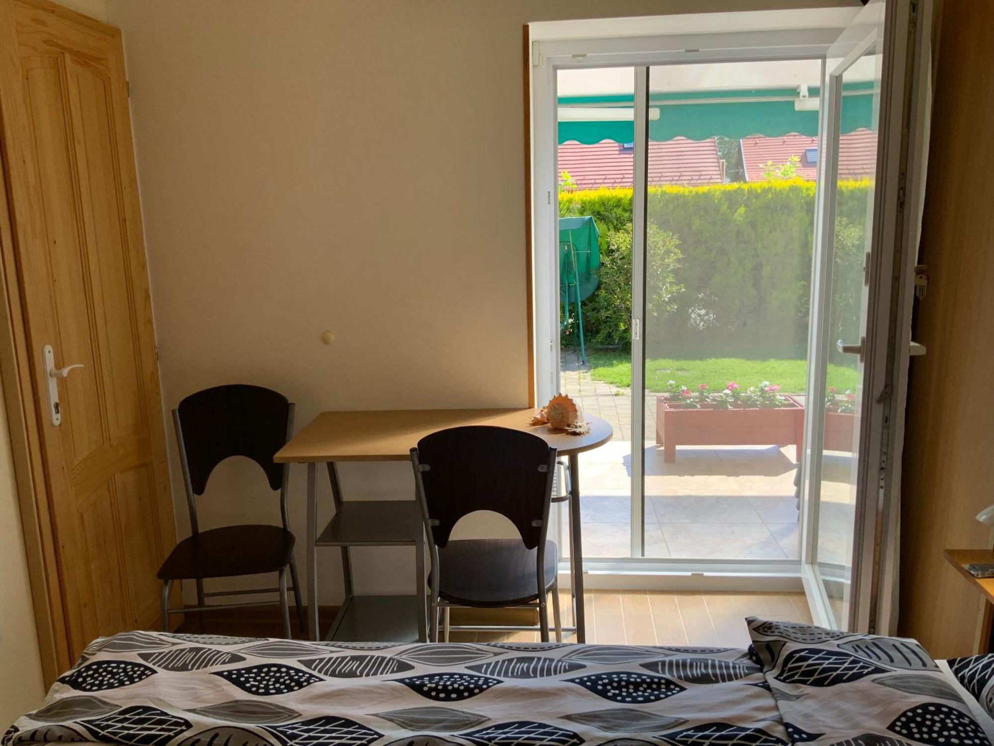 Elso Fecske Apartmanok Siófok Exteriör bild