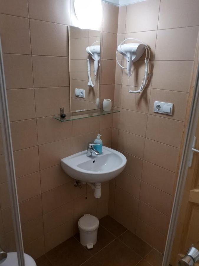 Elso Fecske Apartmanok Siófok Exteriör bild